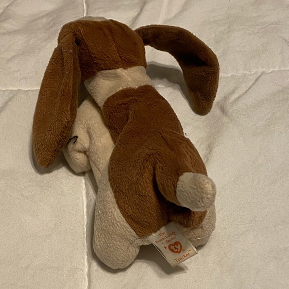Ty Beanie ‘Tracker’ The Basset Hound - Picture 3 of 7